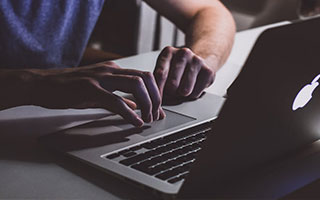 伊尔泽：从电工到带霍村德甲竞争欧冠席位我是如何做到的？